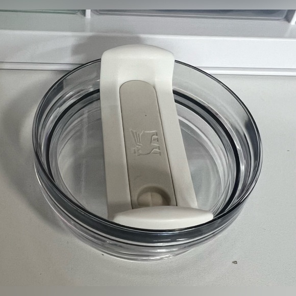 Stanley Lunar New Year 30 Oz NWOT - Picture 6 of 8